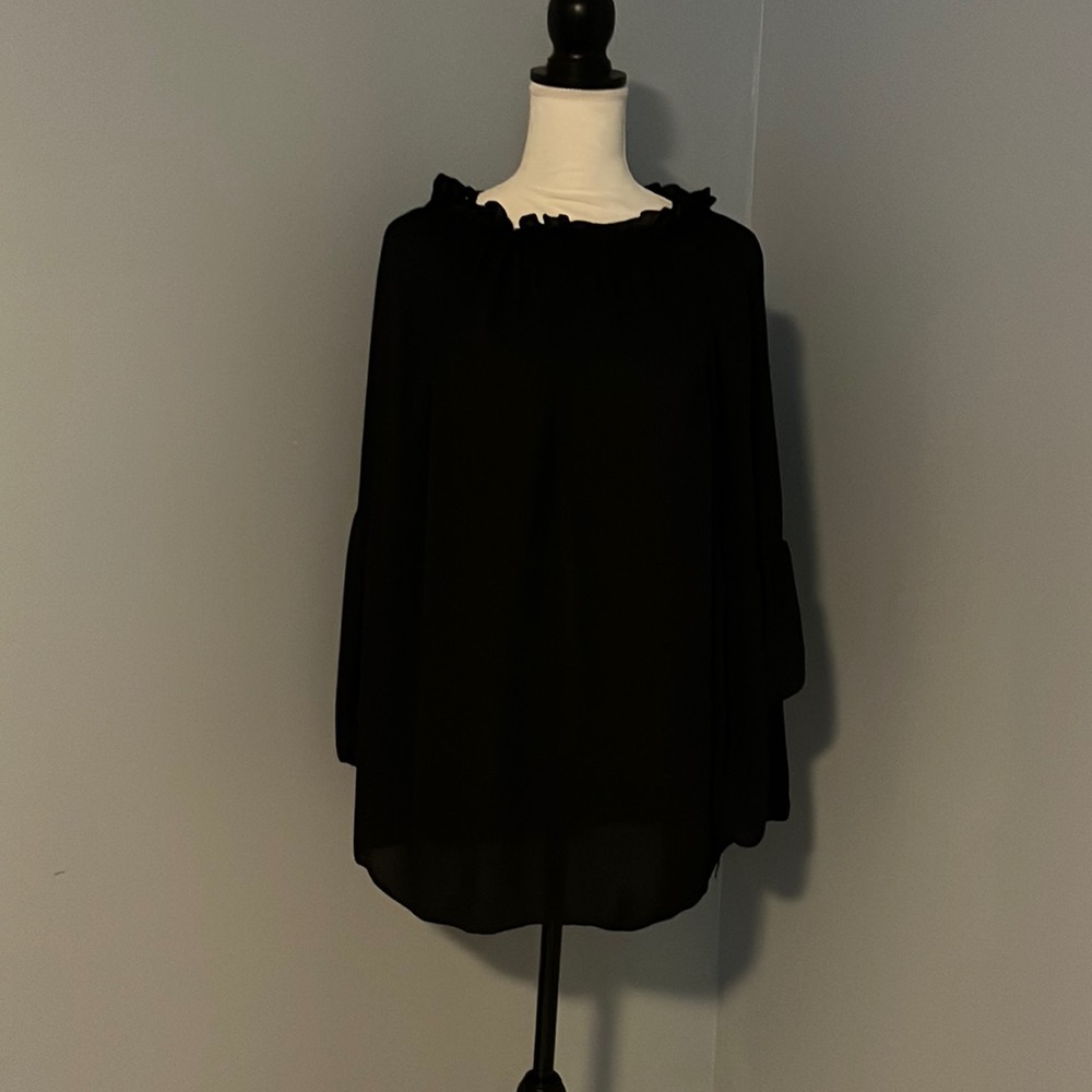 Blouse or mini dress black wide sleeves, elastic neck